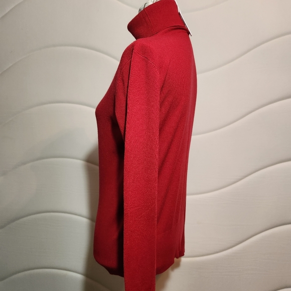 NEW Basic Milano Turtleneck Red Sweater Size S - Picture 3 of 8